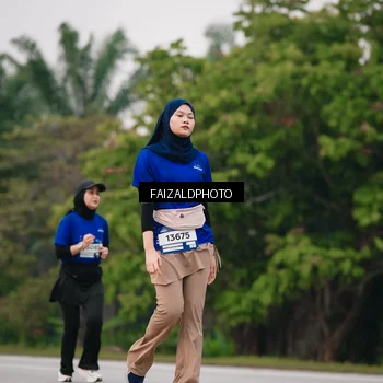 Runner Photo 7417313