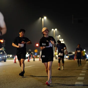 Runner Photo 7417315