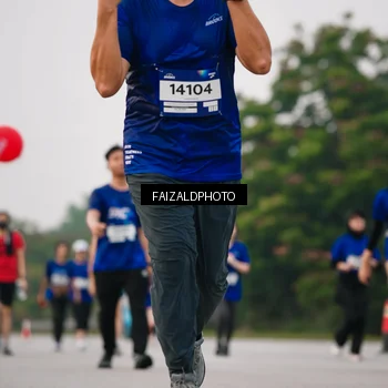 Runner Photo 7417319