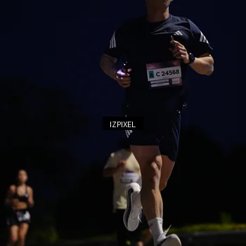 Runner Photo 7417321