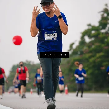 Runner Photo 7417330