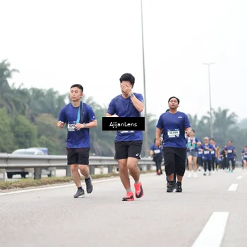 Runner Photo 7417338