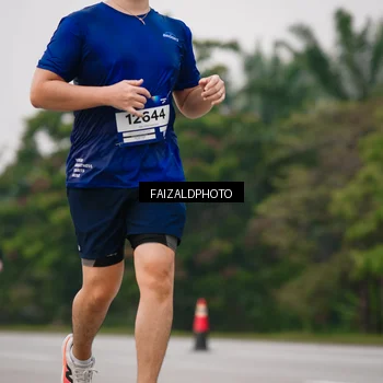 Runner Photo 7417345