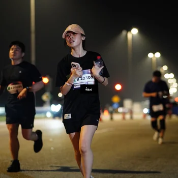 Runner Photo 7417352
