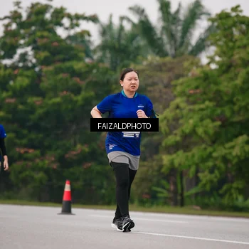 Runner Photo 7417354