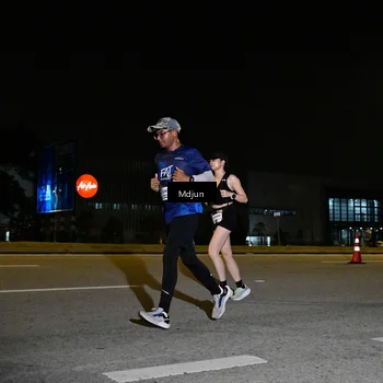 Runner Photo 7417362