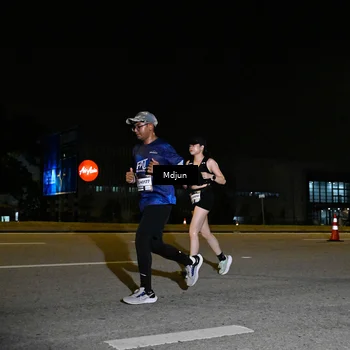 Runner Photo 7417363