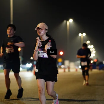 Runner Photo 7417366
