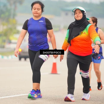 Runner Photo 7417400