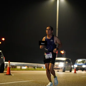 Runner Photo 7417409