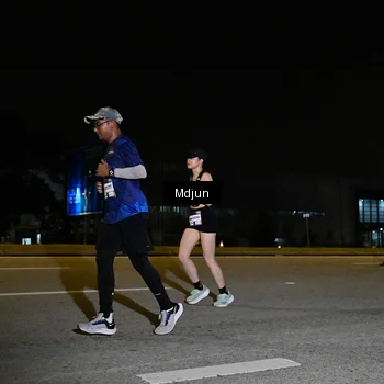 Runner Photo 7417415