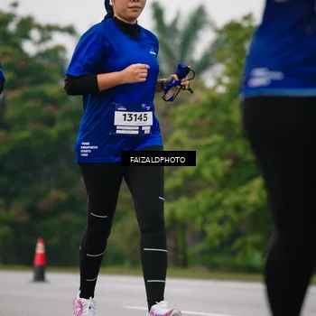 Runner Photo 7417441