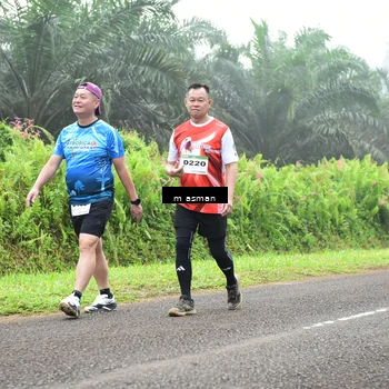 Runner Photo 7417443