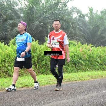 Runner Photo 7417452