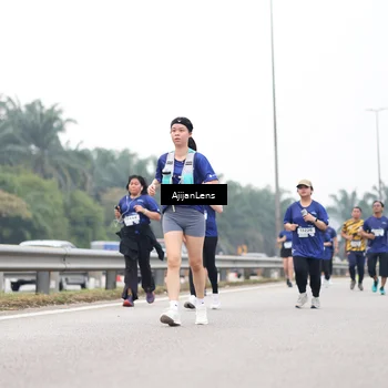 Runner Photo 7417454