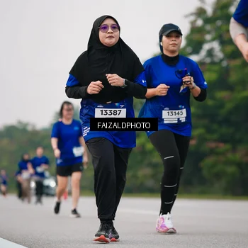 Runner Photo 7417457