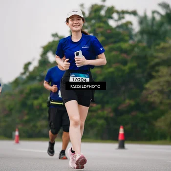 Runner Photo 7417482