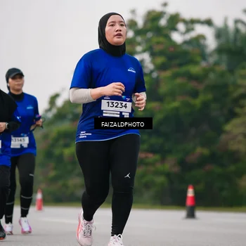 Runner Photo 7417483