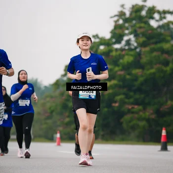Runner Photo 7417506
