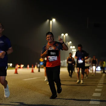 Runner Photo 7417516