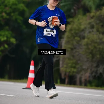 Runner Photo 7417520