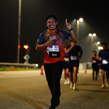 Runner Photo 7417526