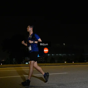 Runner Photo 7417544