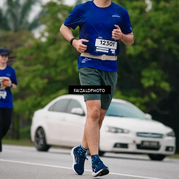 Runner Photo 7417551