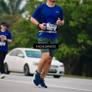 Runner Photo 7417554