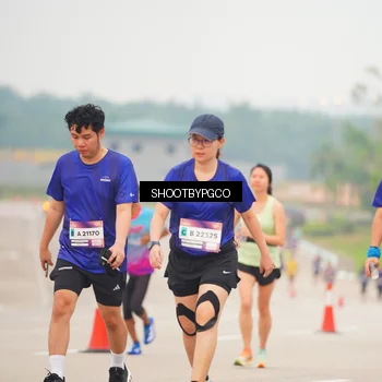 Runner Photo 7417591