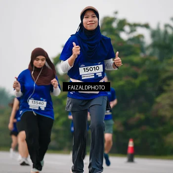 Runner Photo 7417593