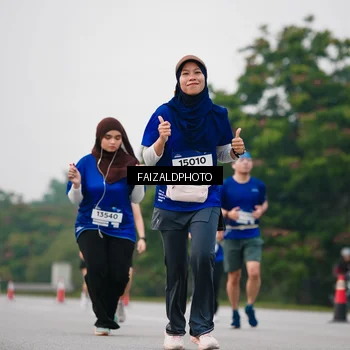 Runner Photo 7417594