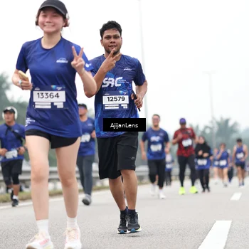 Runner Photo 7417608