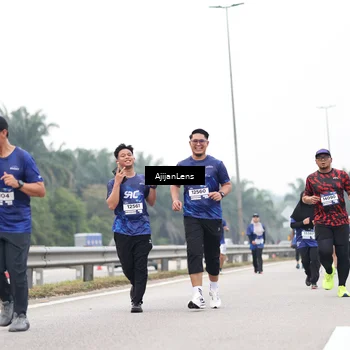 Runner Photo 7417621