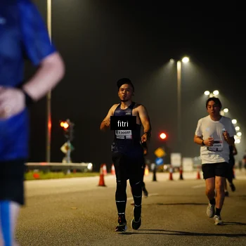 Runner Photo 7417623