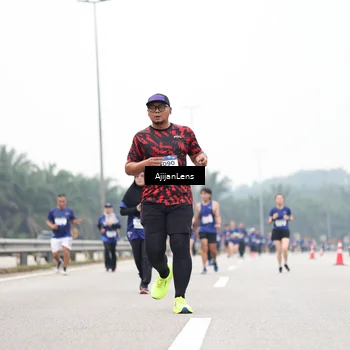 Runner Photo 7417649