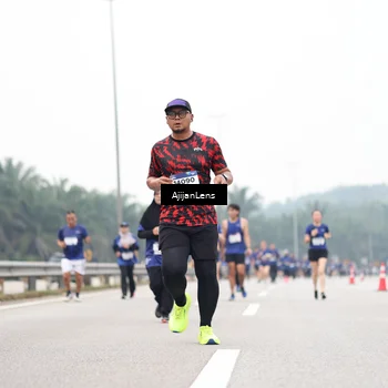 Runner Photo 7417650