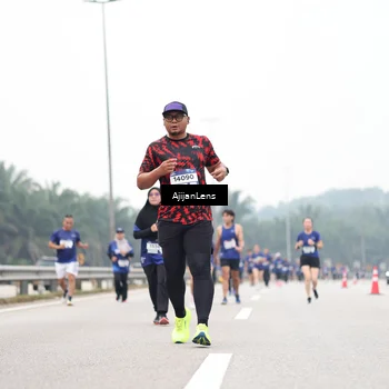 Runner Photo 7417659