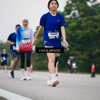 Runner Photo 7417665