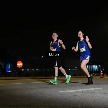 Runner Photo 7417668