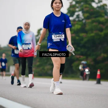 Runner Photo 7417679