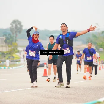 Runner Photo 7417685