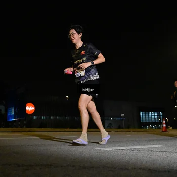 Runner Photo 7417724