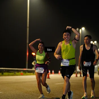 Runner Photo 7417735