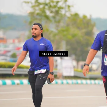 Runner Photo 7417736