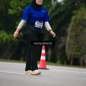 Runner Photo 7417738