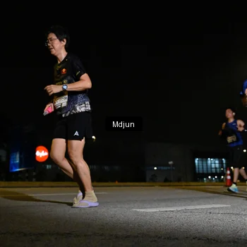 Runner Photo 7417747