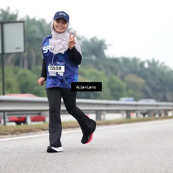Runner Photo 7417758