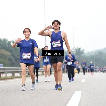 Runner Photo 7417767