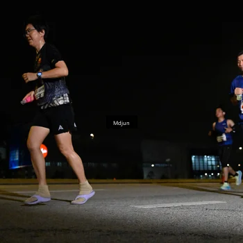 Runner Photo 7417771